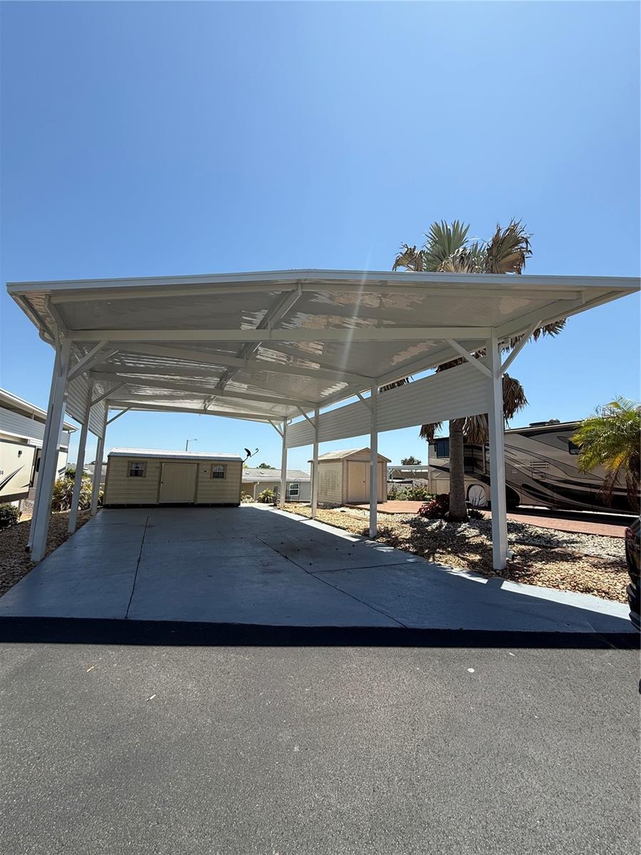319 BROKEN WOODS BLVD, DAVENPORT, FL, 33837