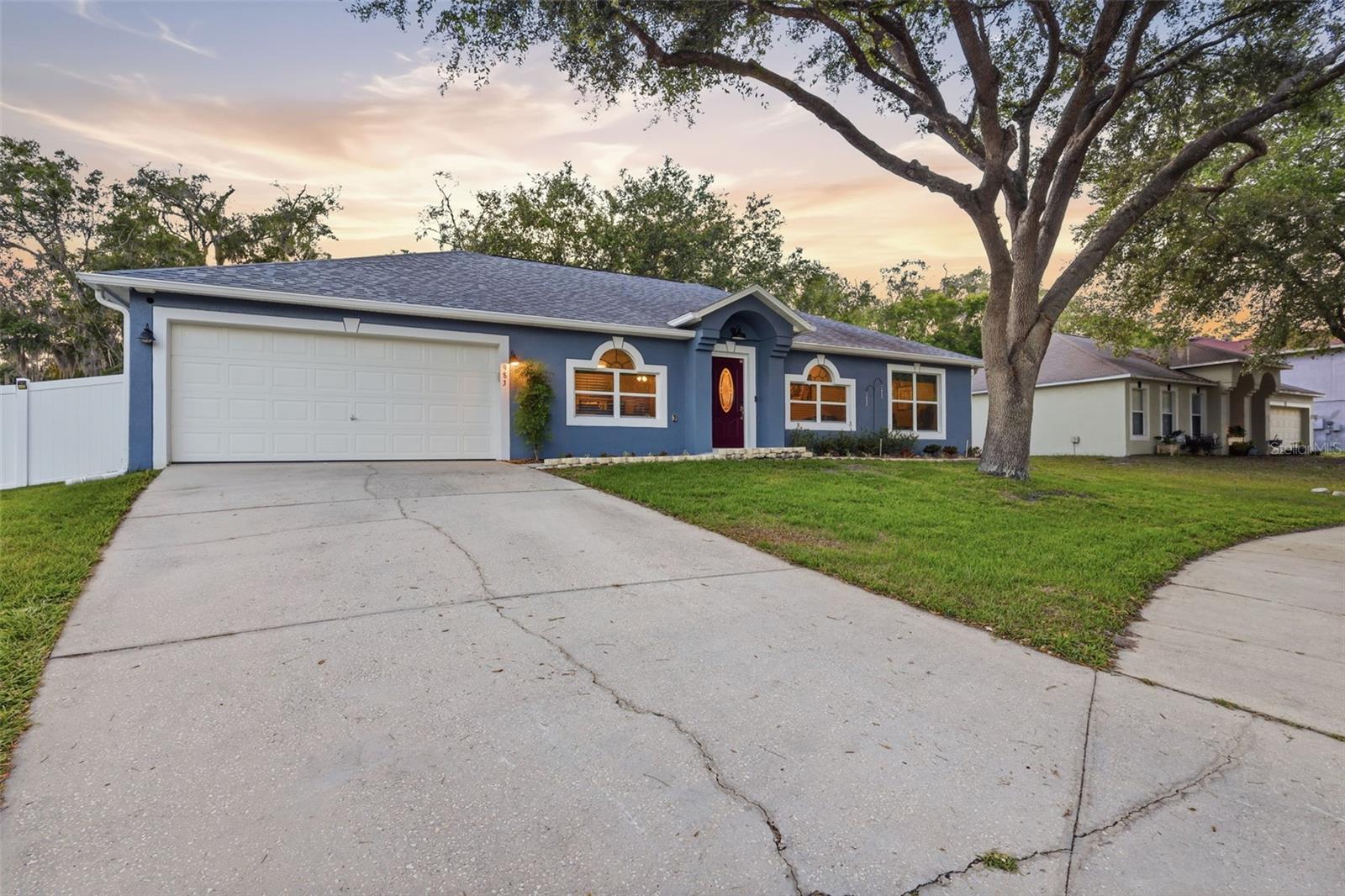 983 CASCADES PARK TRL, DELAND, FL, 32720