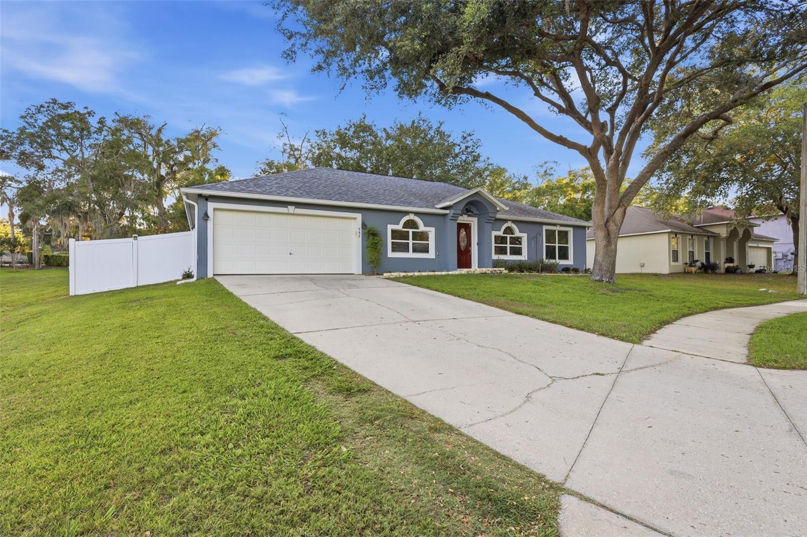 983 CASCADES PARK TRL, DELAND, FL, 32720