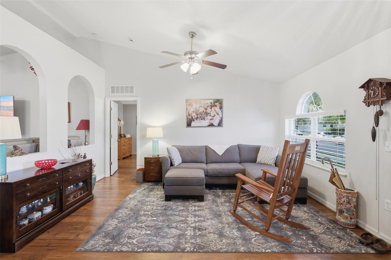 983 CASCADES PARK TRL, DELAND, FL, 32720