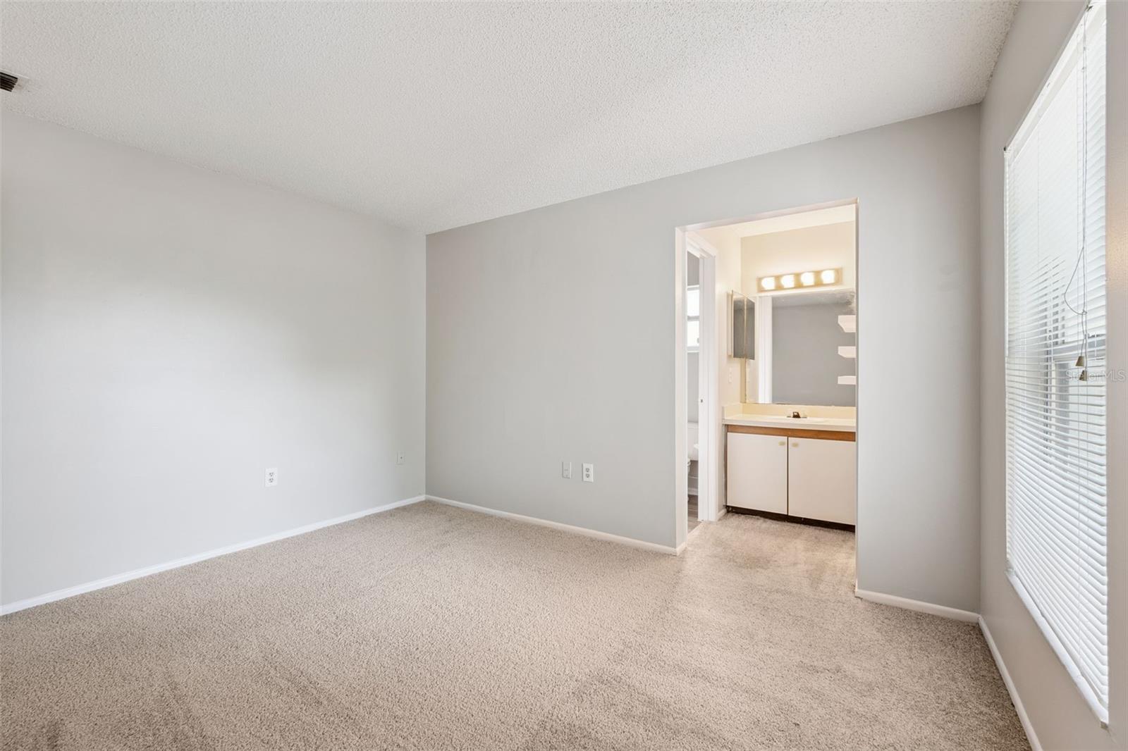 9946 RIVER CREST CT, ORLANDO, FL, 32825