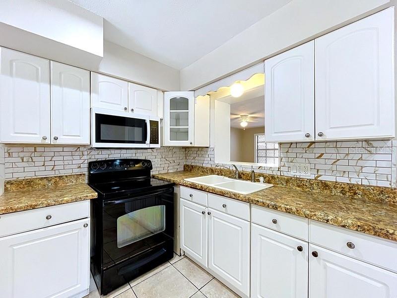 7018 54TH AVE N, ST PETERSBURG, FL, 33709