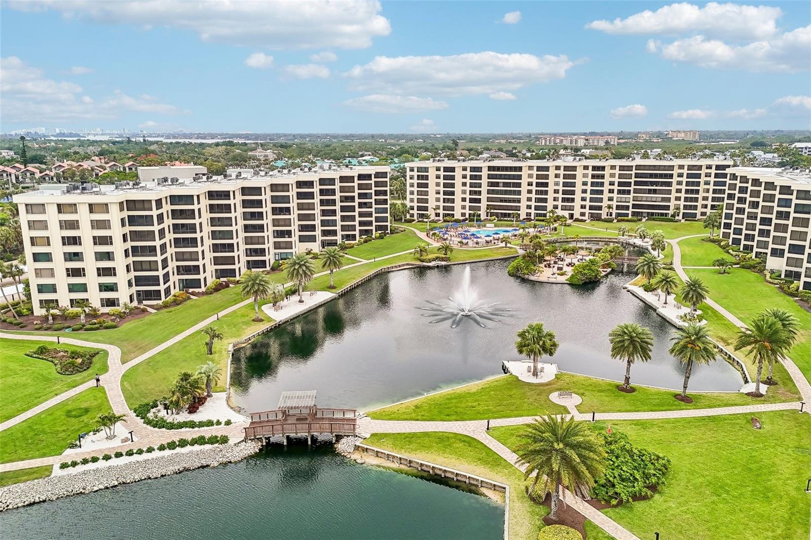 5760 MIDNIGHT PASS RD ##209D, SARASOTA, FL, 34242