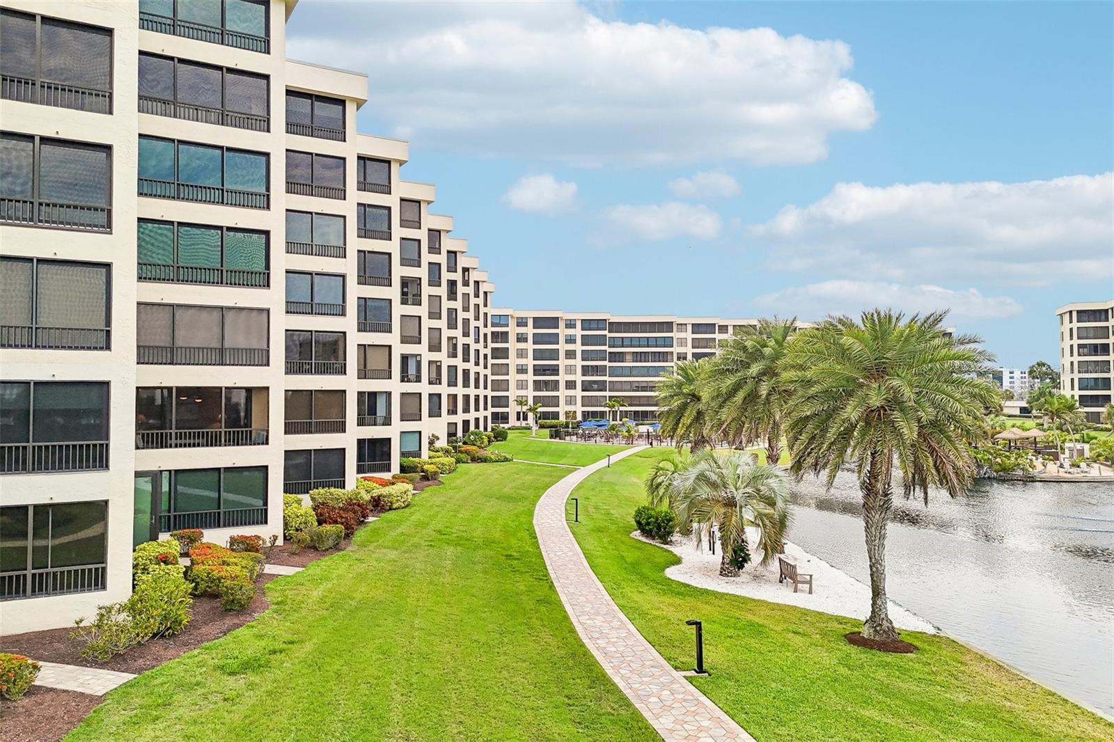 5760 MIDNIGHT PASS RD ##209D, SARASOTA, FL, 34242