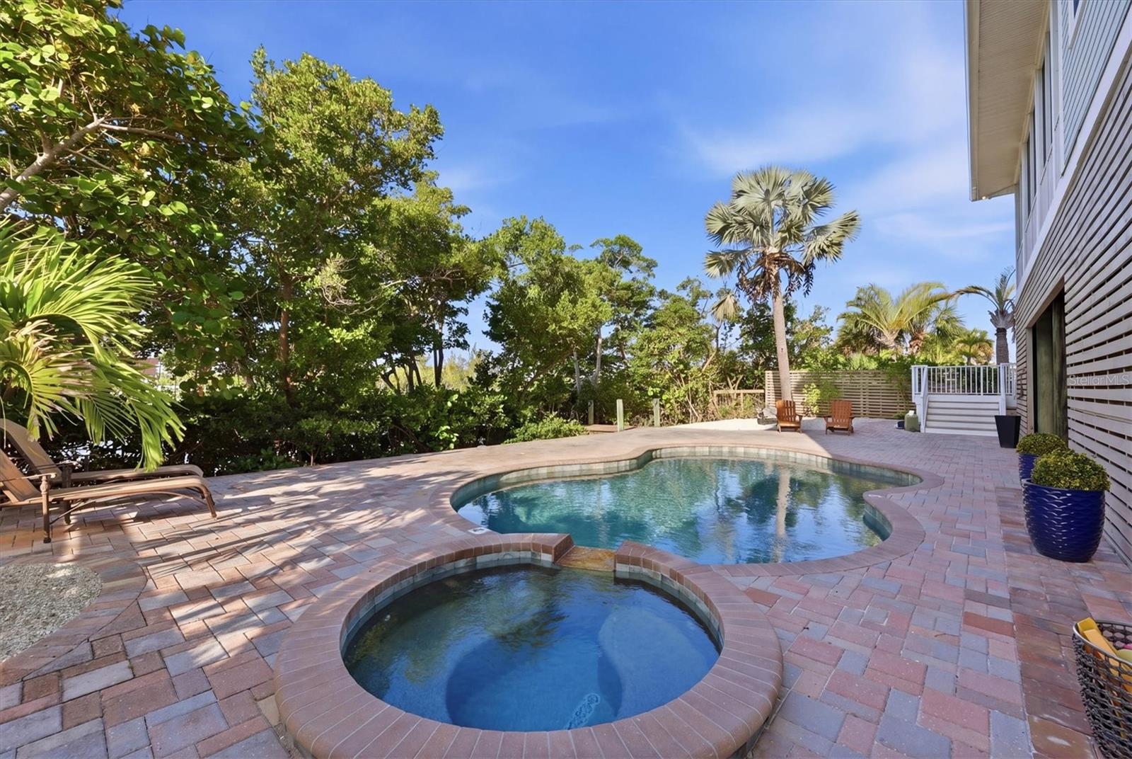 81 N GULF BLVD, PLACIDA, FL, 33946
