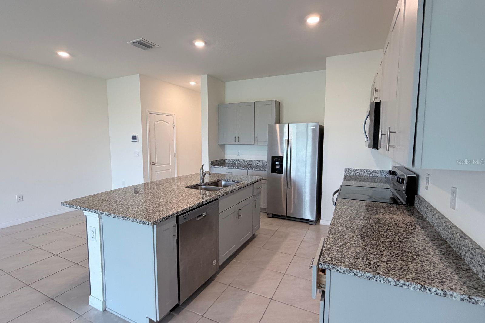 1470 ISLETA LOOP, KISSIMMEE, FL, 34741