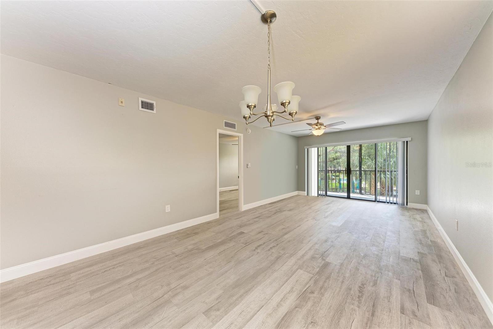 515 30TH AVE W #H201, BRADENTON, FL, 34205