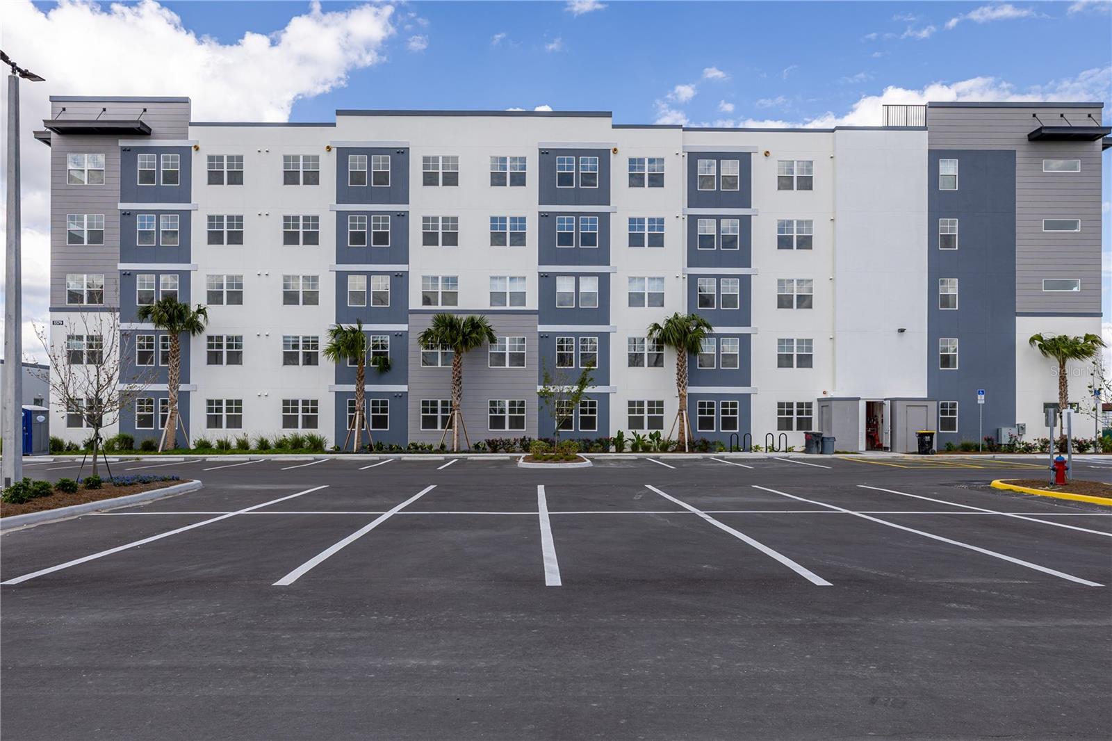 5579 MILLENIA PARK BLVD #105, ORLANDO, FL, 32839