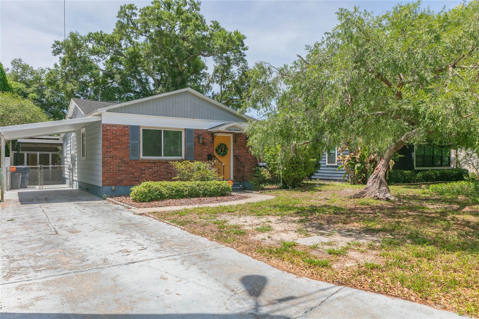 1219 E FLORA ST, TAMPA, FL, 33604