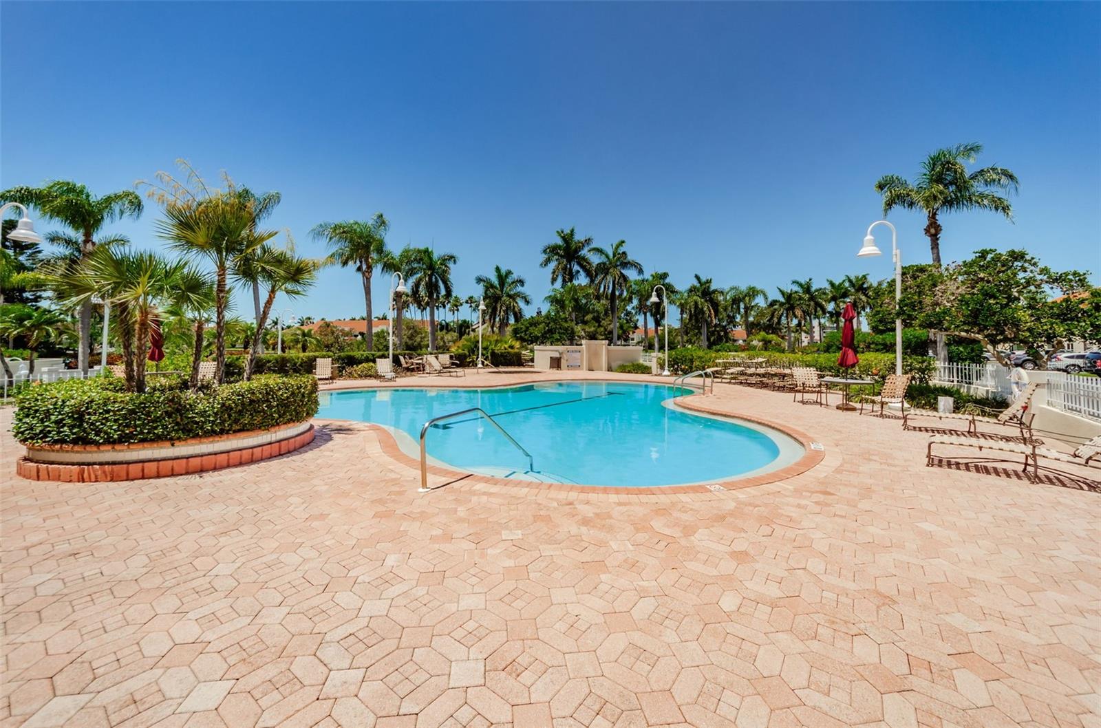 6181 BAHIA DEL MAR BLVD #112, ST PETERSBURG, FL, 33715