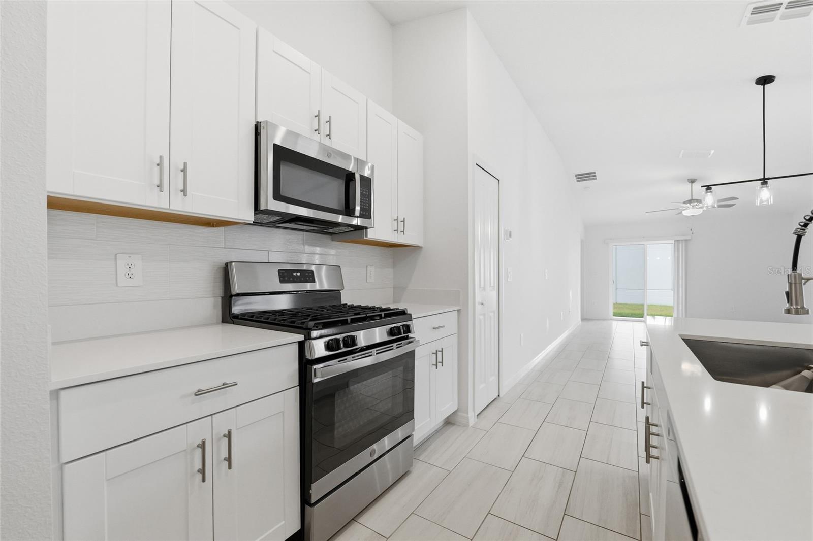 35298 ACKLEY TRCE, ZEPHYRHILLS, FL, 33541