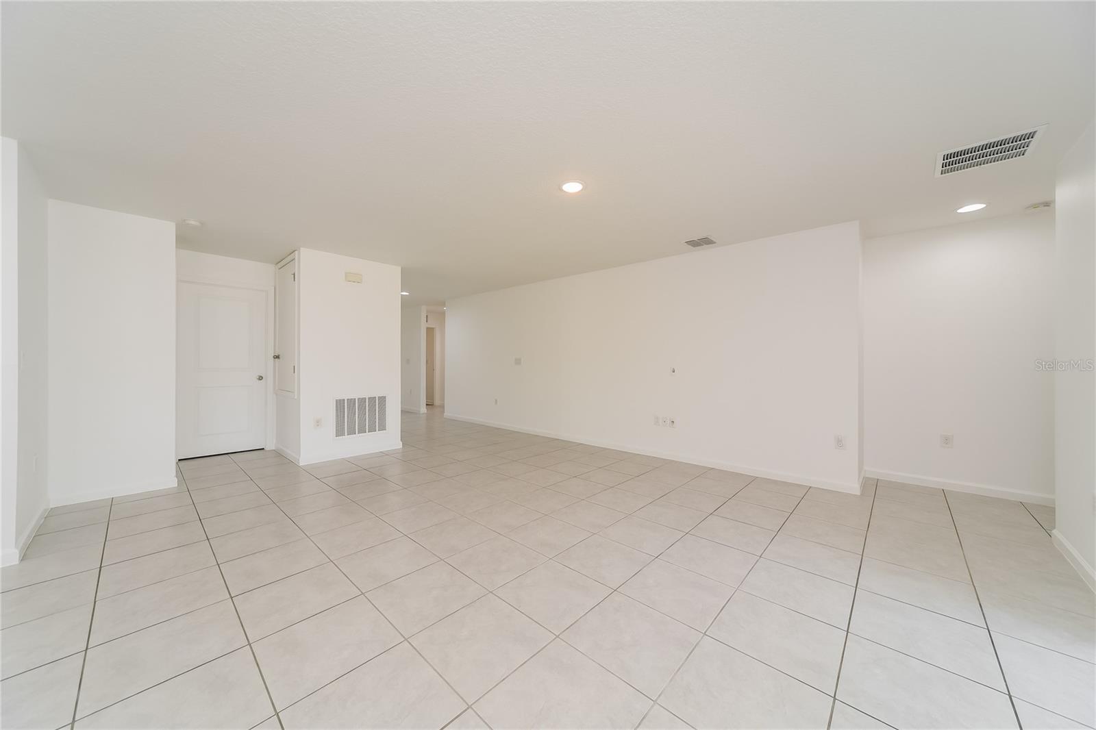 1373 LUCERNE LOOP RD NE, WINTER HAVEN, FL, 33881