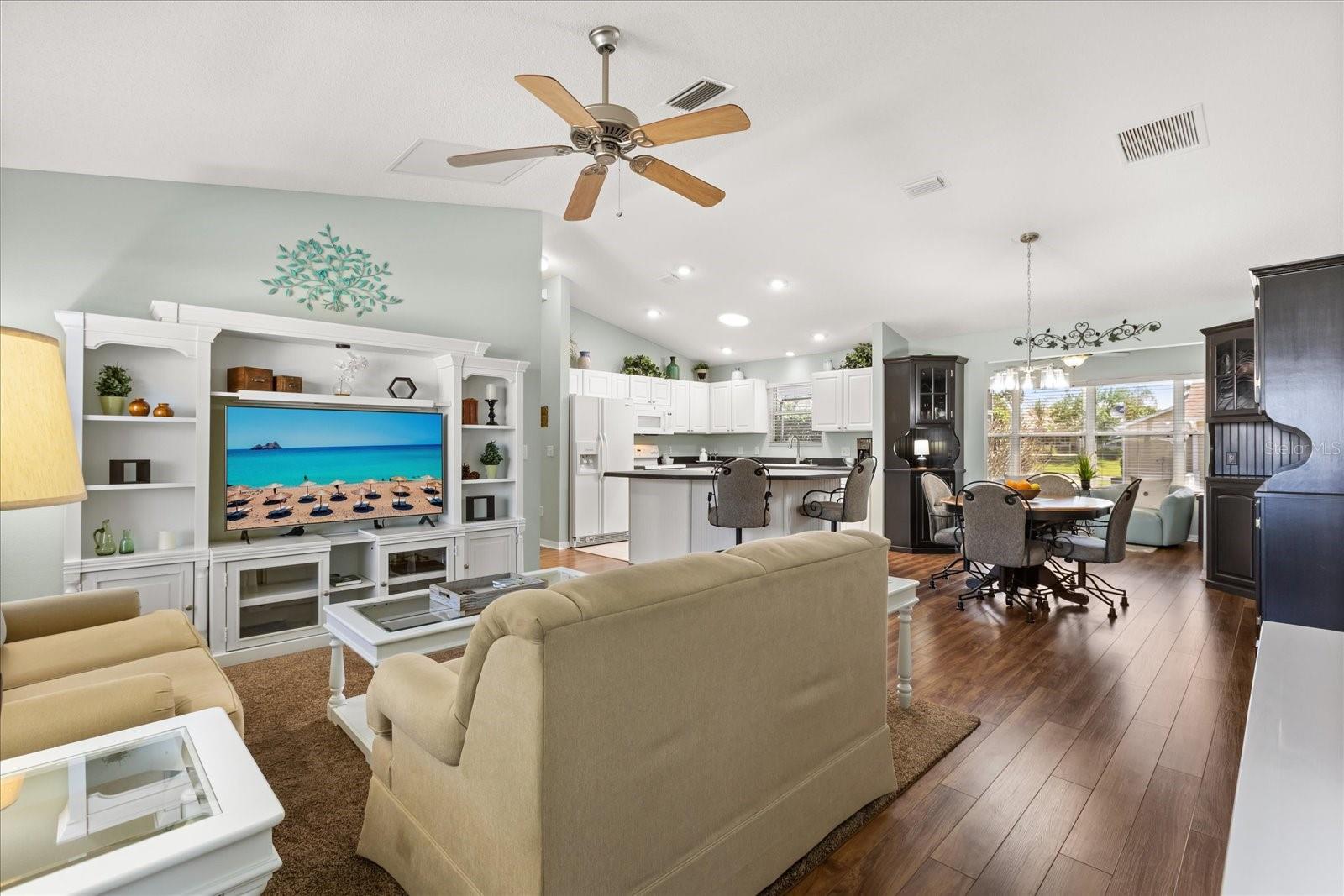 1561 TALLOWTREE DR, THE VILLAGES, FL, 32162