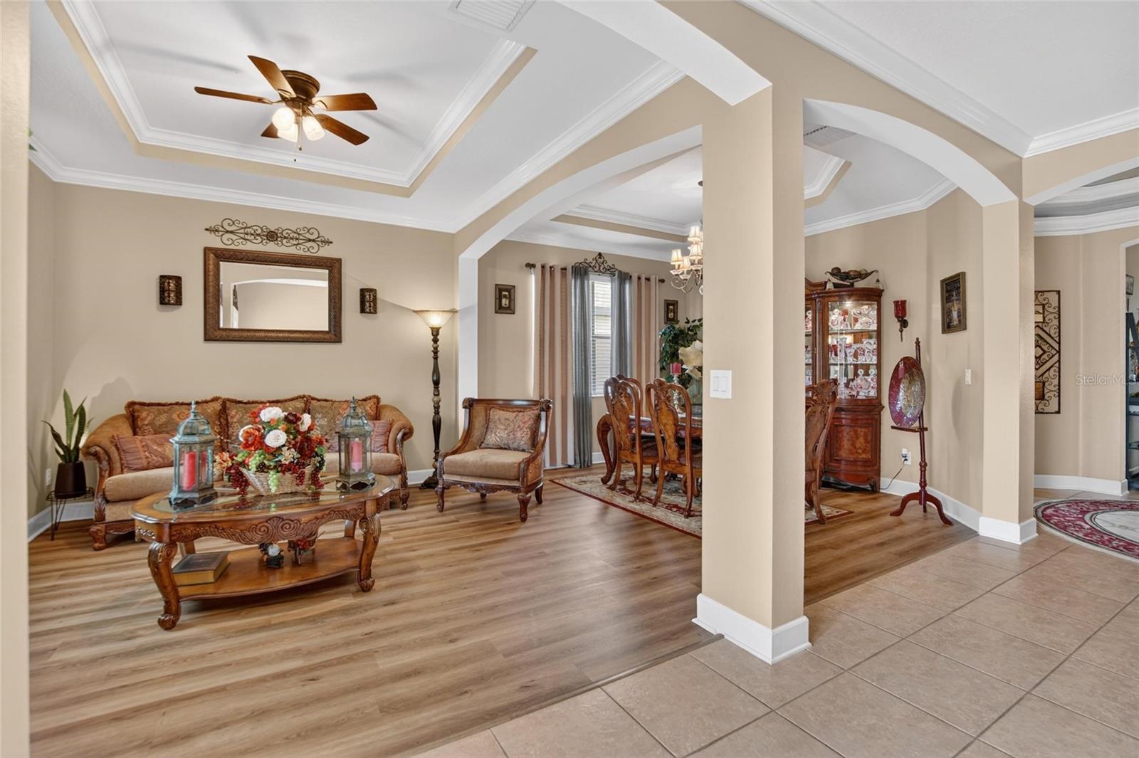 10232 HOLLAND RD, RIVERVIEW, FL, 33578