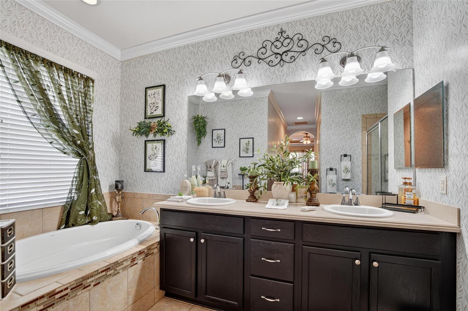 10232 HOLLAND RD, RIVERVIEW, FL, 33578