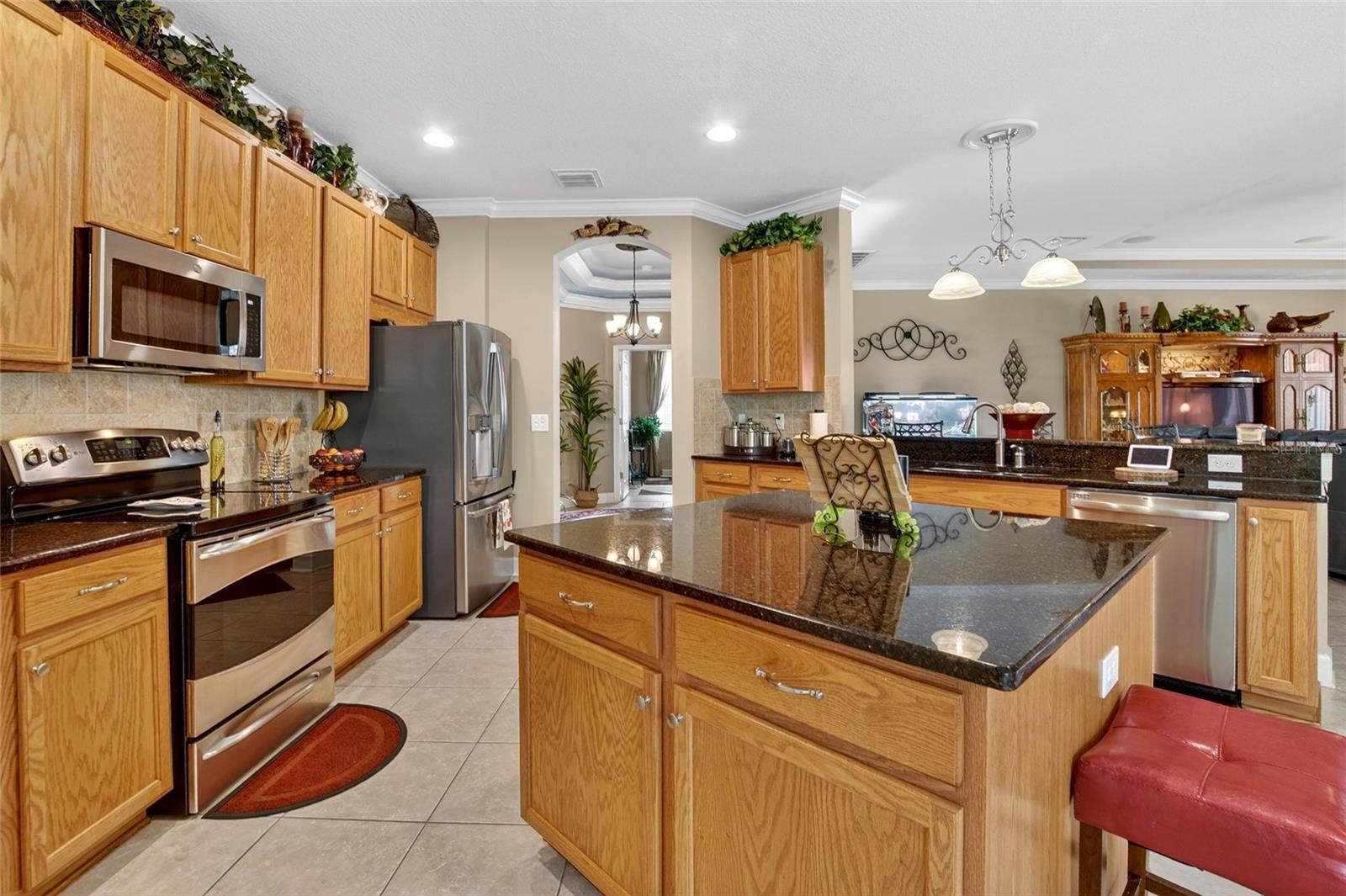 10232 HOLLAND RD, RIVERVIEW, FL, 33578