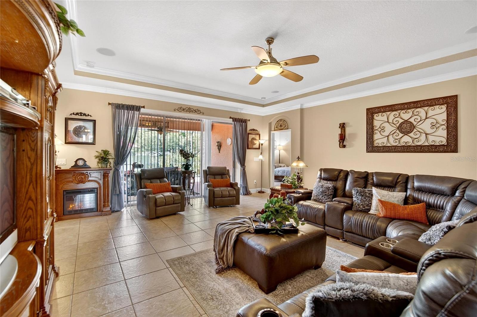 10232 HOLLAND RD, RIVERVIEW, FL, 33578