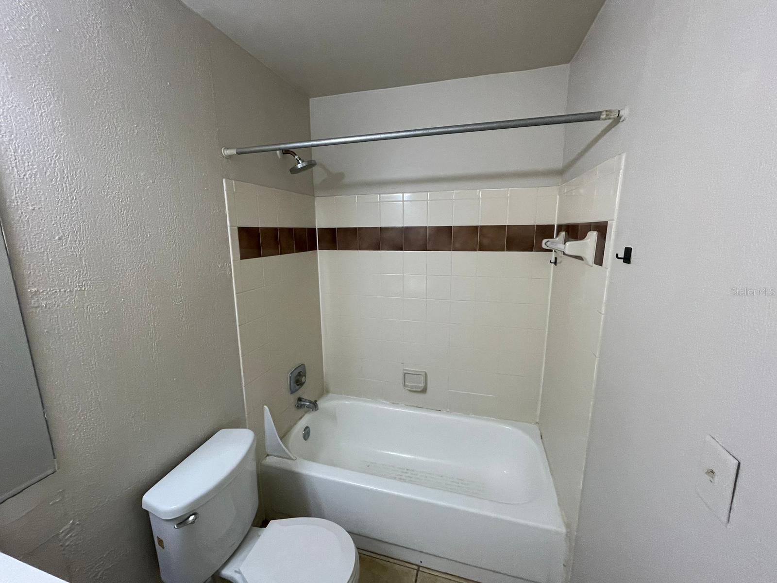 6100 WESTGATE DRIVE #103, ORLANDO, FL, 32835