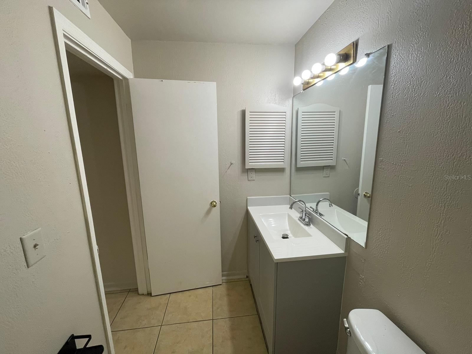 6100 WESTGATE DRIVE #103, ORLANDO, FL, 32835