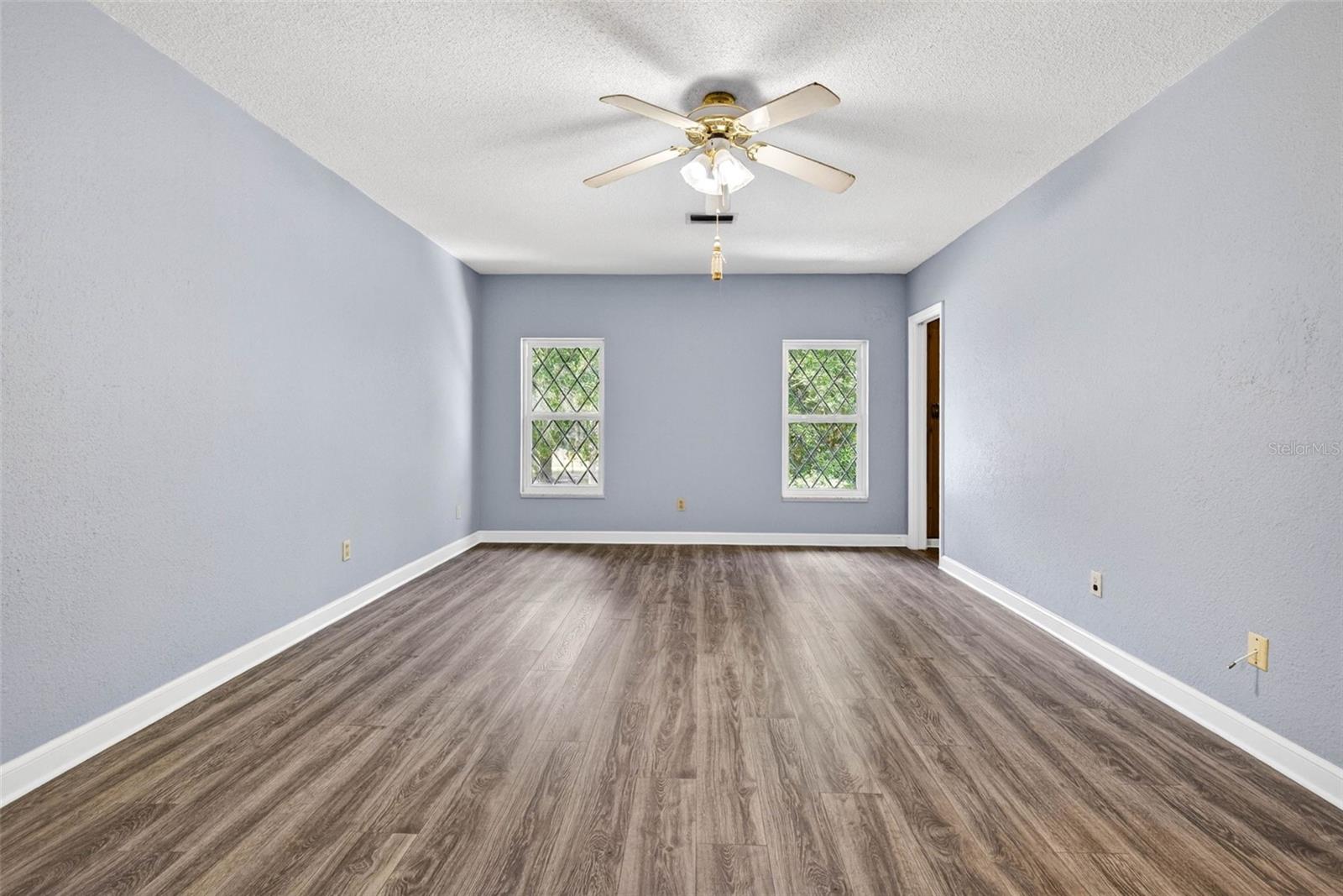 305 BANNOCKBURN AVE, TEMPLE TERRACE, FL, 33617