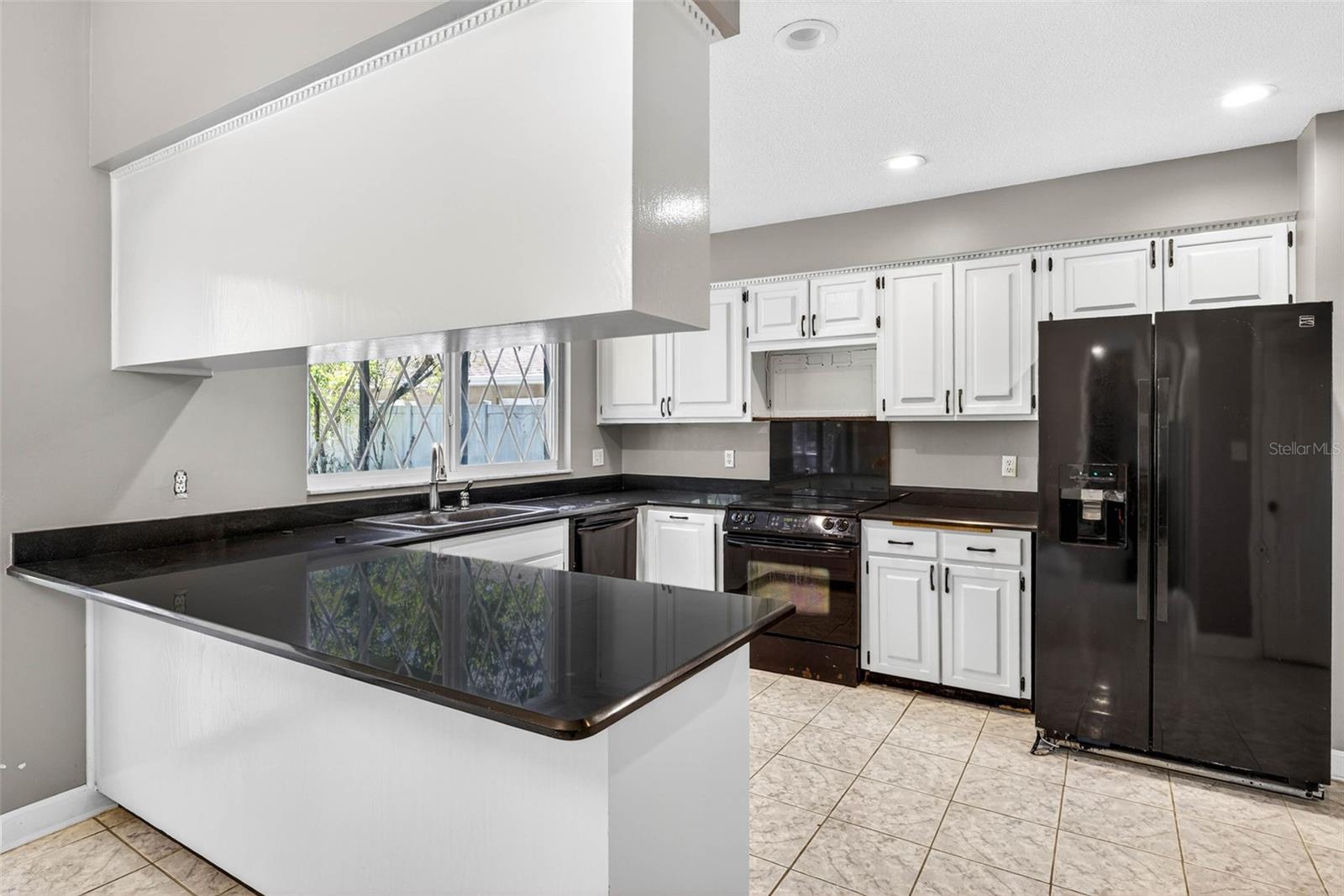 305 BANNOCKBURN AVE, TEMPLE TERRACE, FL, 33617