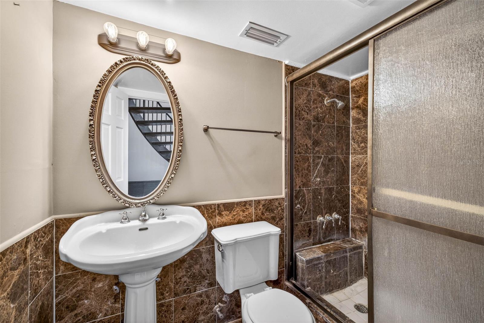 305 BANNOCKBURN AVE, TEMPLE TERRACE, FL, 33617