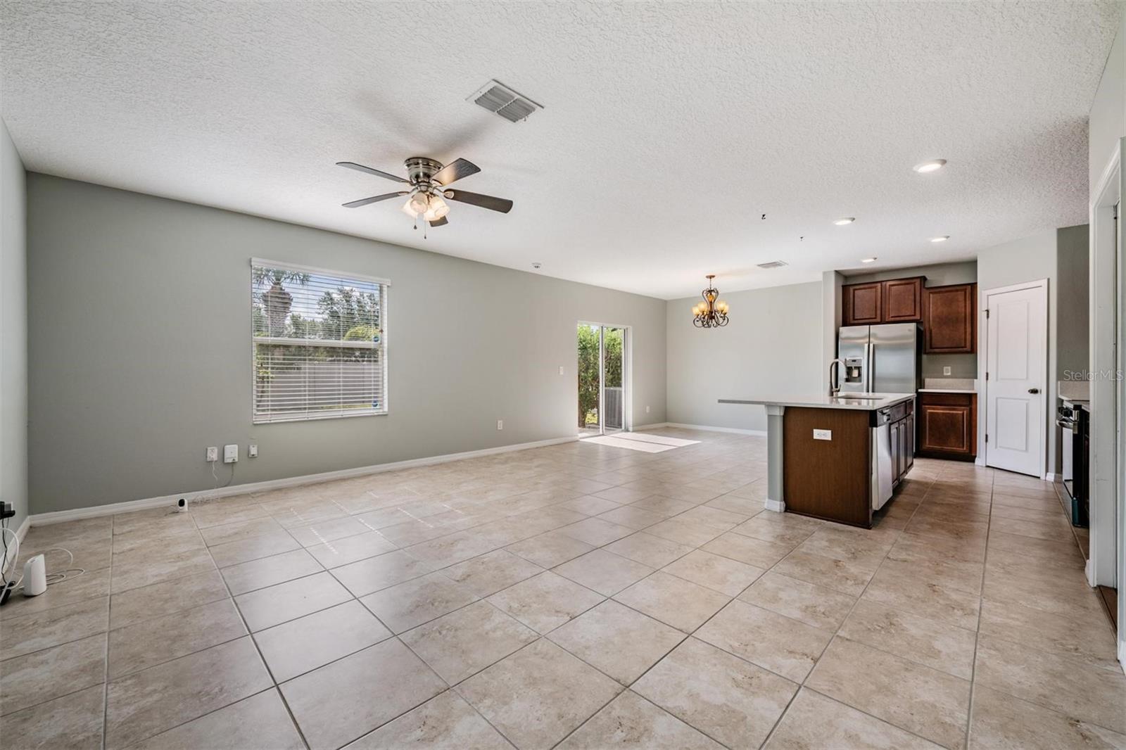 253 CASCADE BEND DR, RUSKIN, FL, 33570