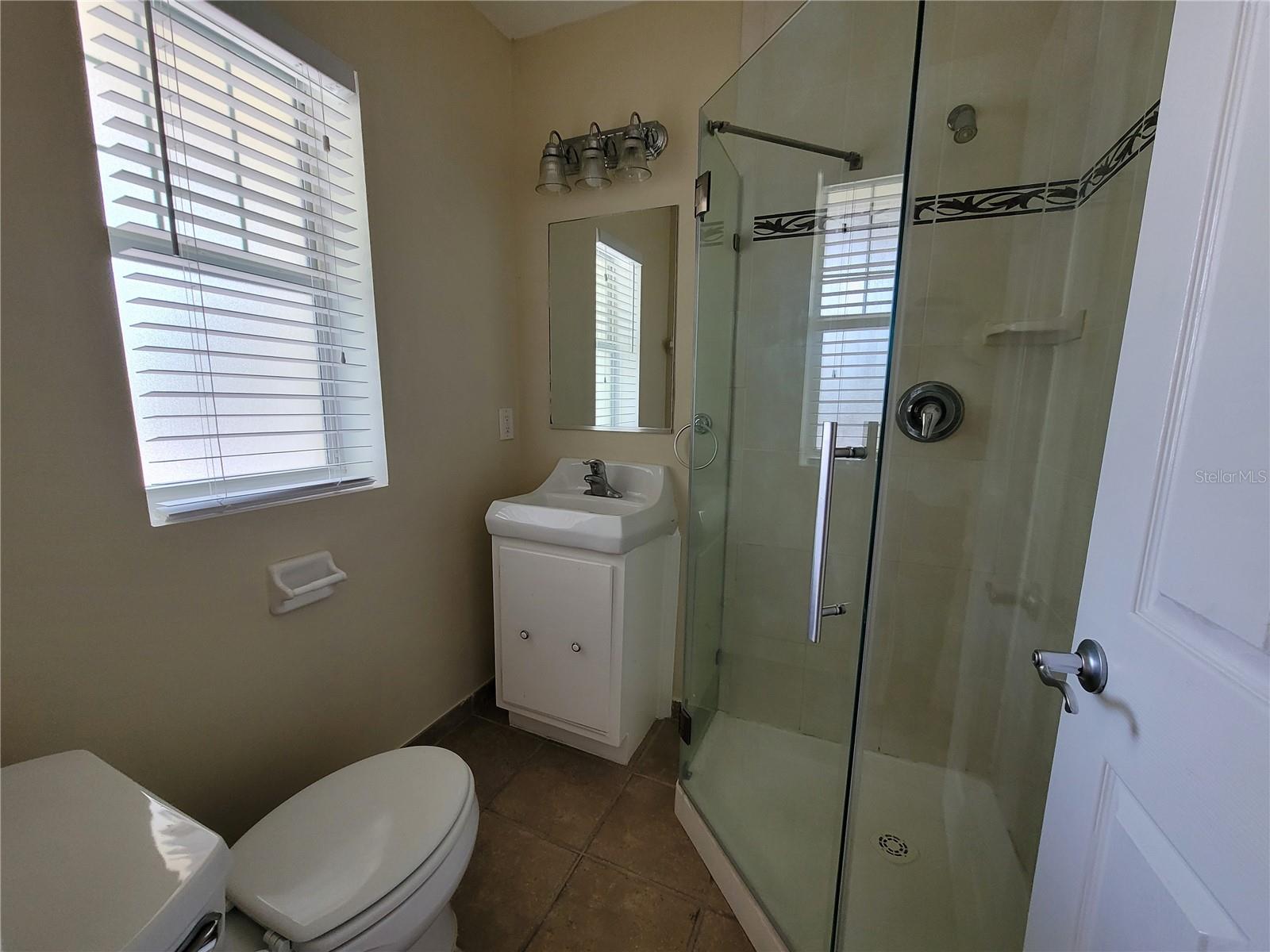 260 15TH AVE NE #NA, ST PETERSBURG, FL, 33704