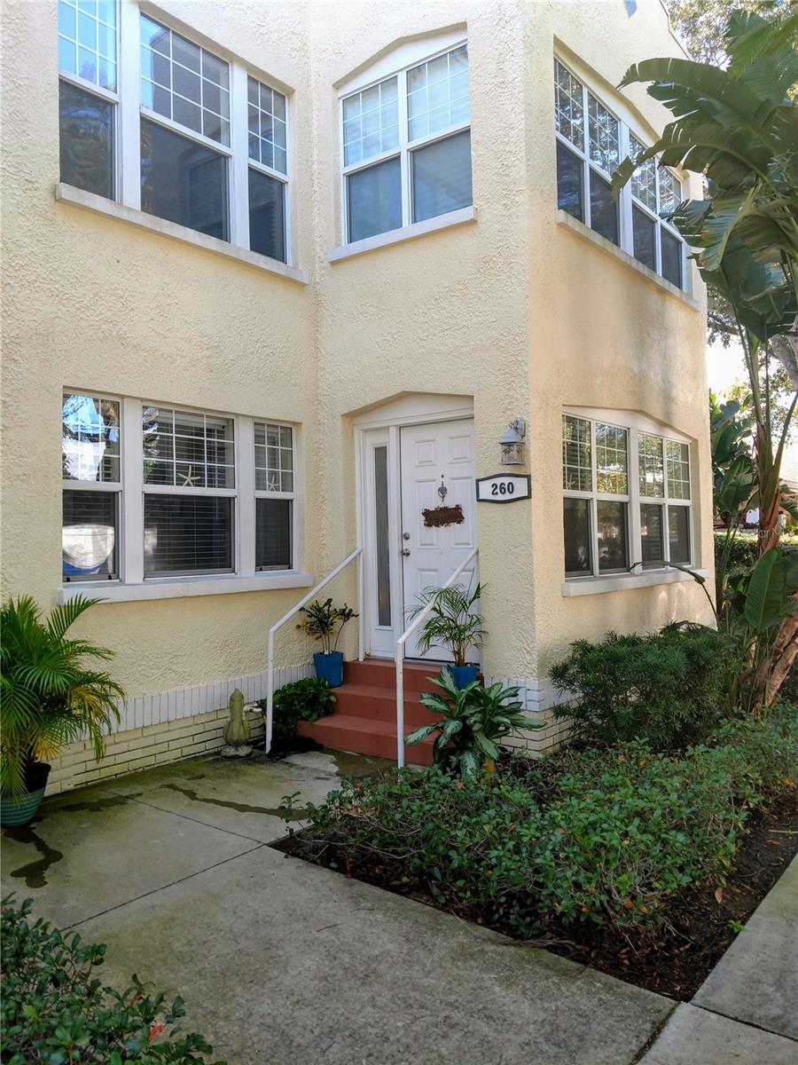 260 15TH AVE NE #NA, ST PETERSBURG, FL, 33704