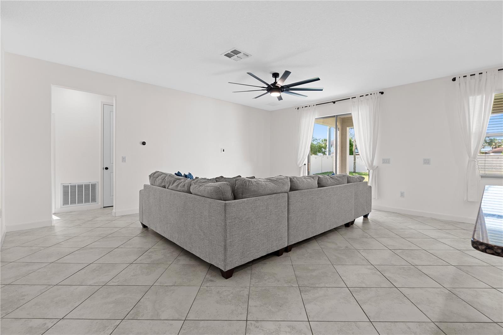 11411 CHILLY WATER CT, RIVERVIEW, FL, 33569