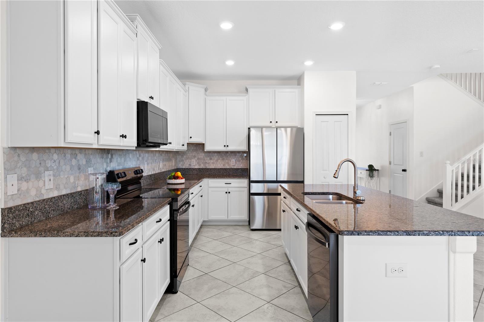 11411 CHILLY WATER CT, RIVERVIEW, FL, 33569