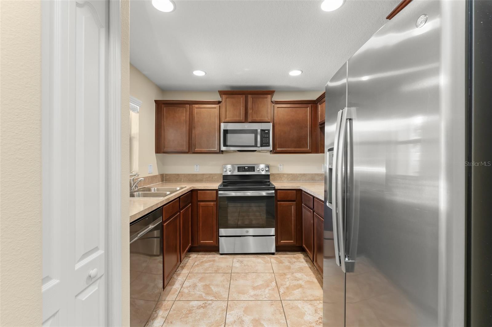 348 CARINA CIR, SANFORD, FL, 32773