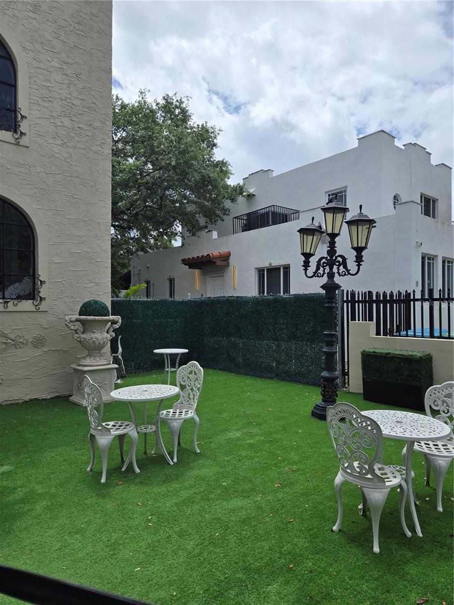 12 NE 50TH ST, MIAMI, FL, 33137