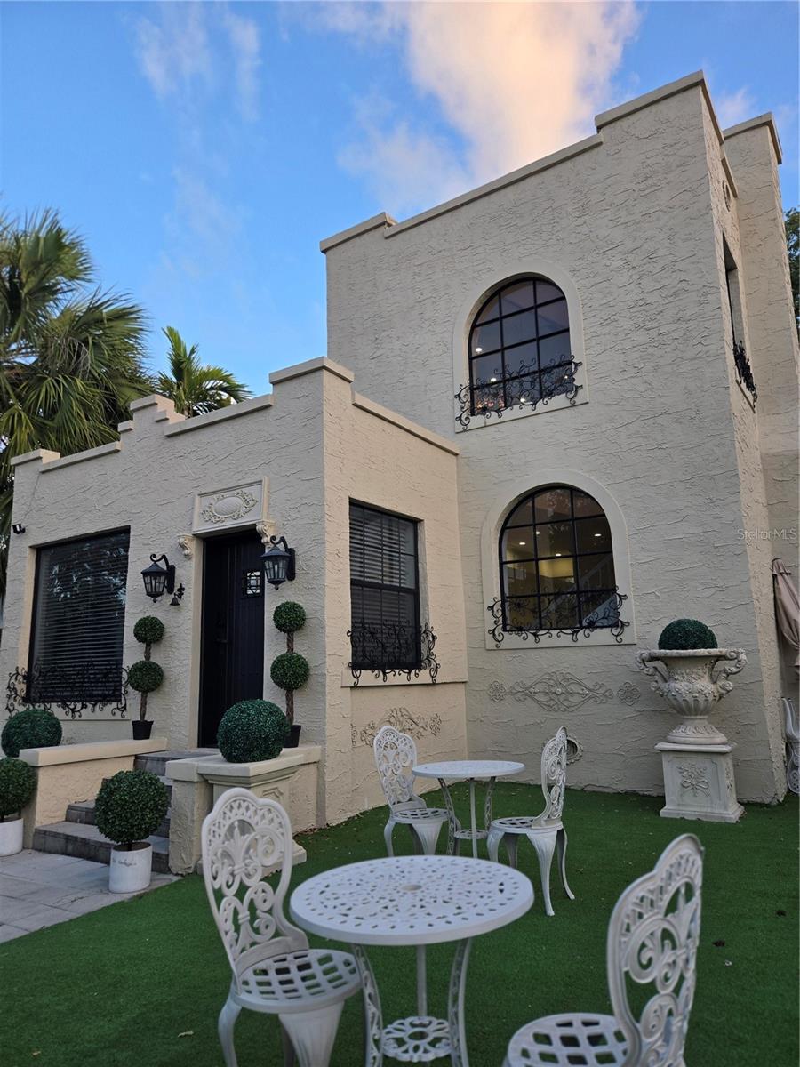 12 NE 50TH ST, MIAMI, FL, 33137