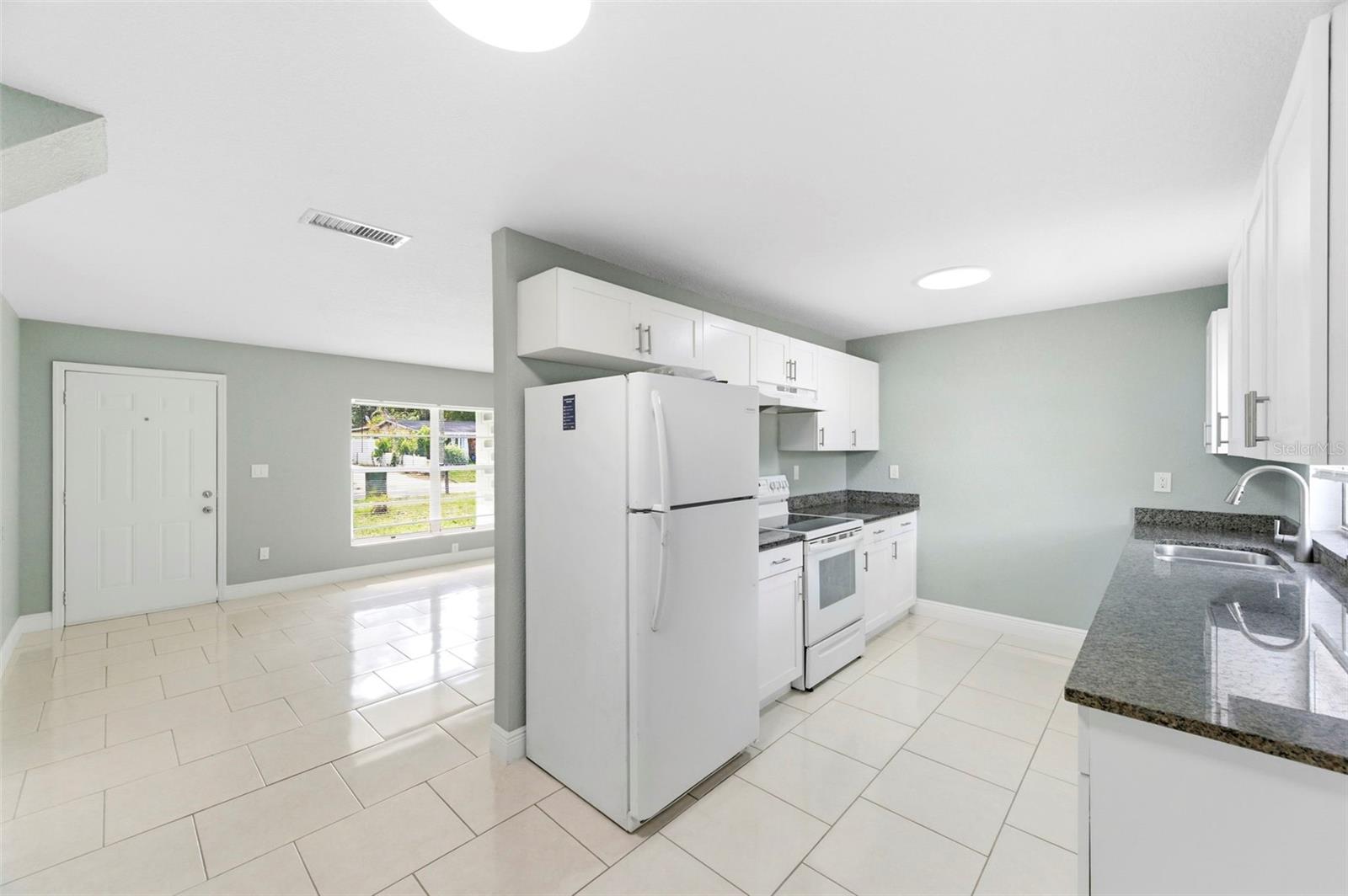 10220 N 23RD ST, TAMPA, FL, 33612
