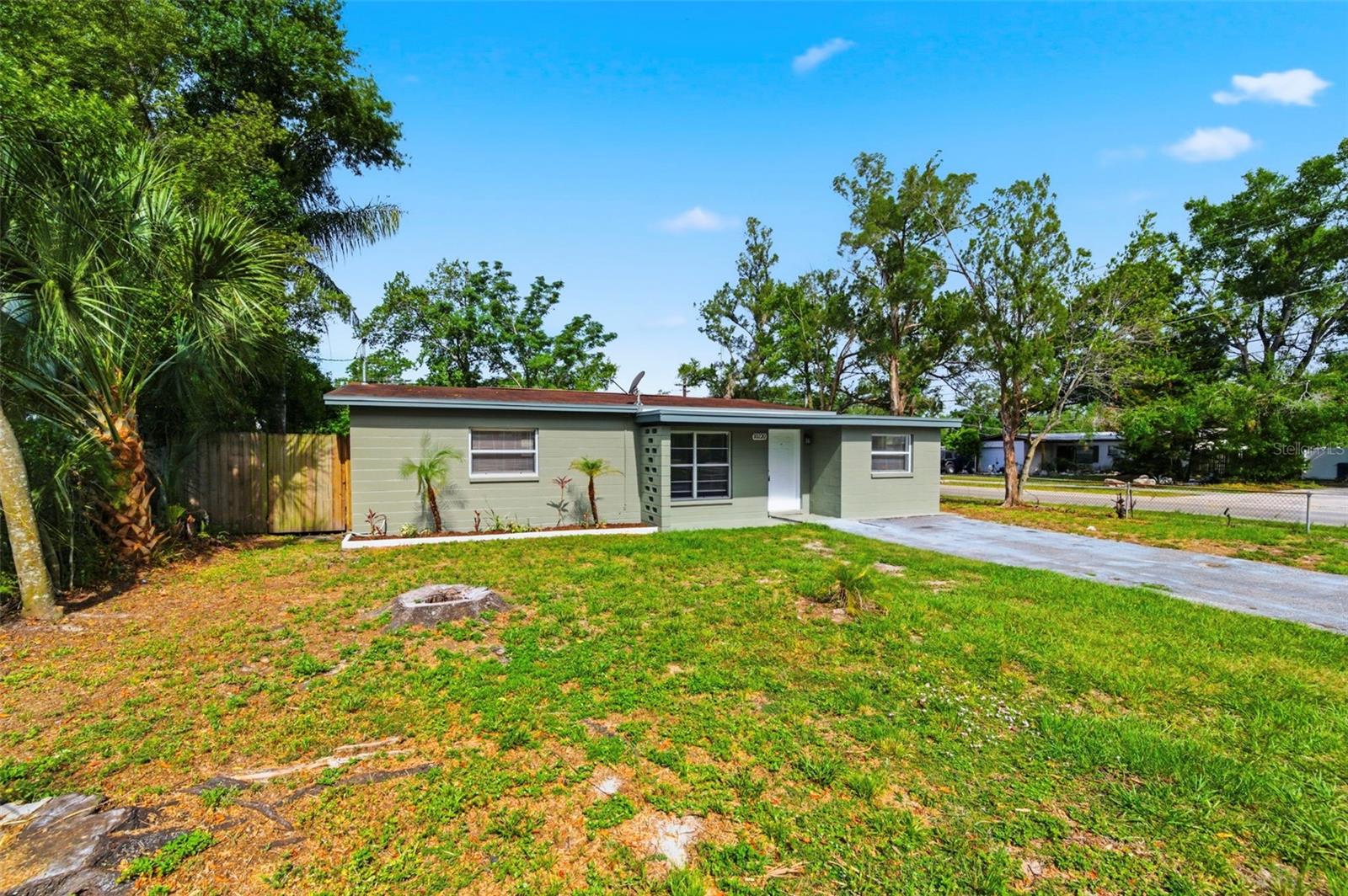 10220 N 23RD ST, TAMPA, FL, 33612