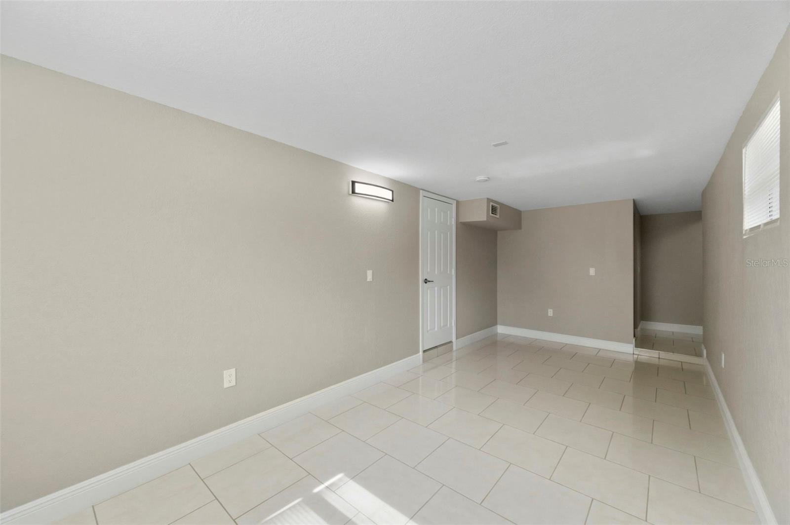 10220 N 23RD ST, TAMPA, FL, 33612
