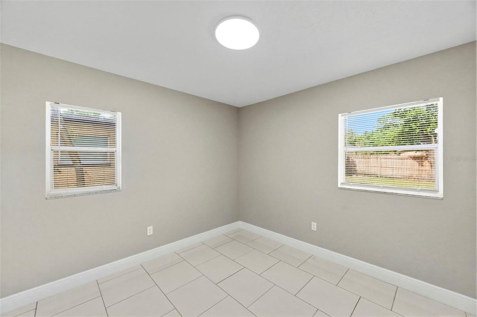 10220 N 23RD ST, TAMPA, FL, 33612