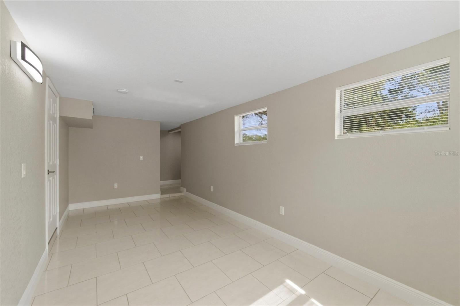 10220 N 23RD ST, TAMPA, FL, 33612