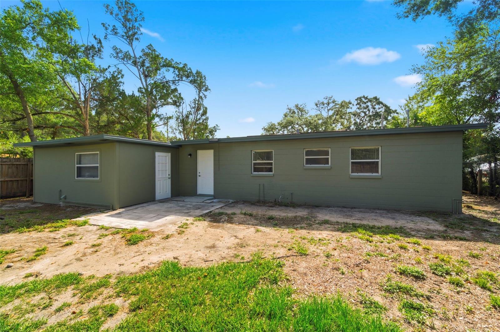 10220 N 23RD ST, TAMPA, FL, 33612