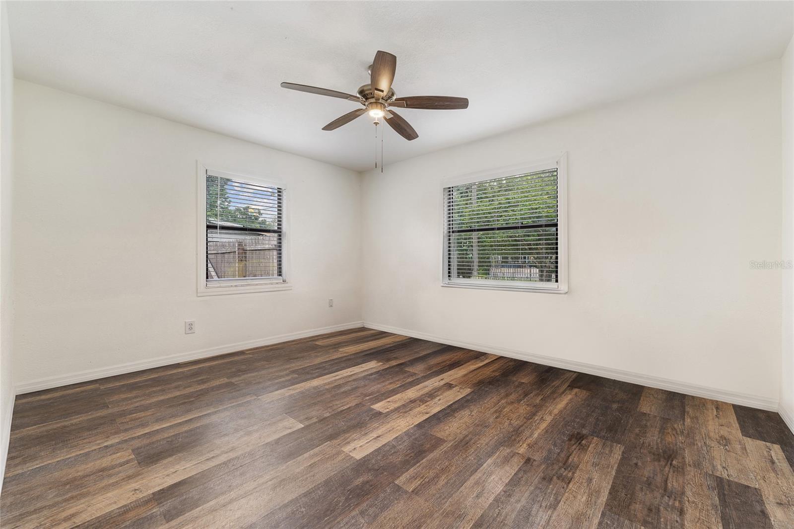 2040 E TRIANGLE DR, LONGWOOD, FL, 32779