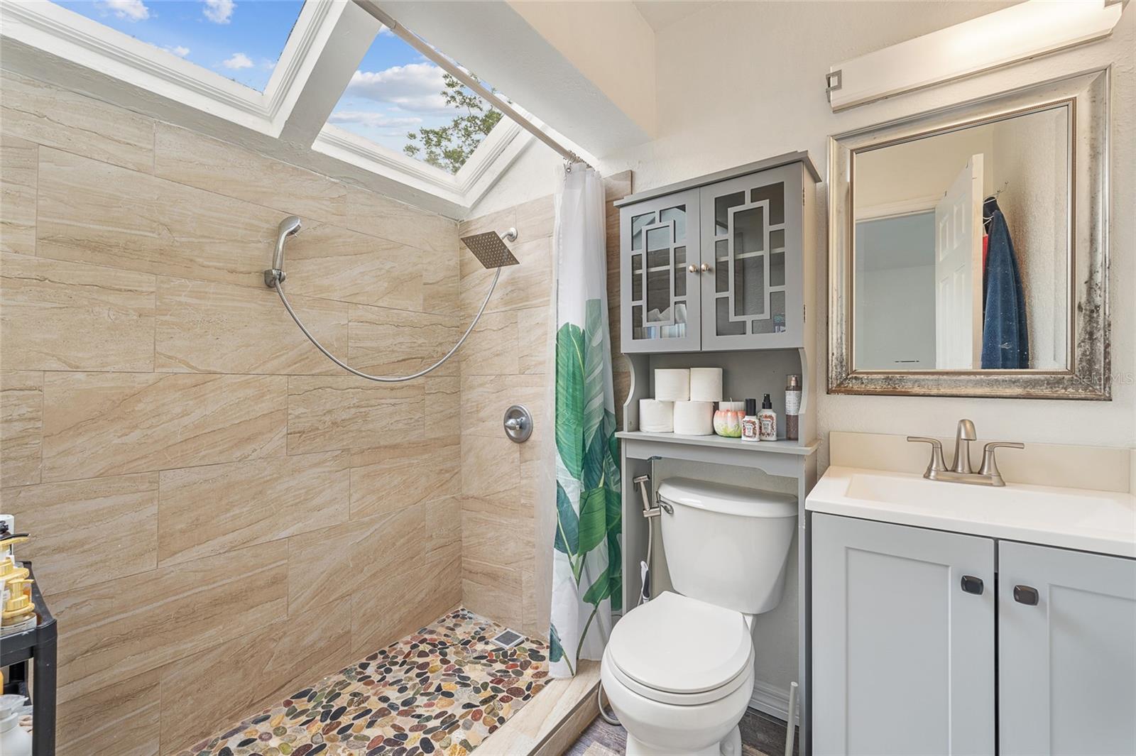 2040 E TRIANGLE DR, LONGWOOD, FL, 32779