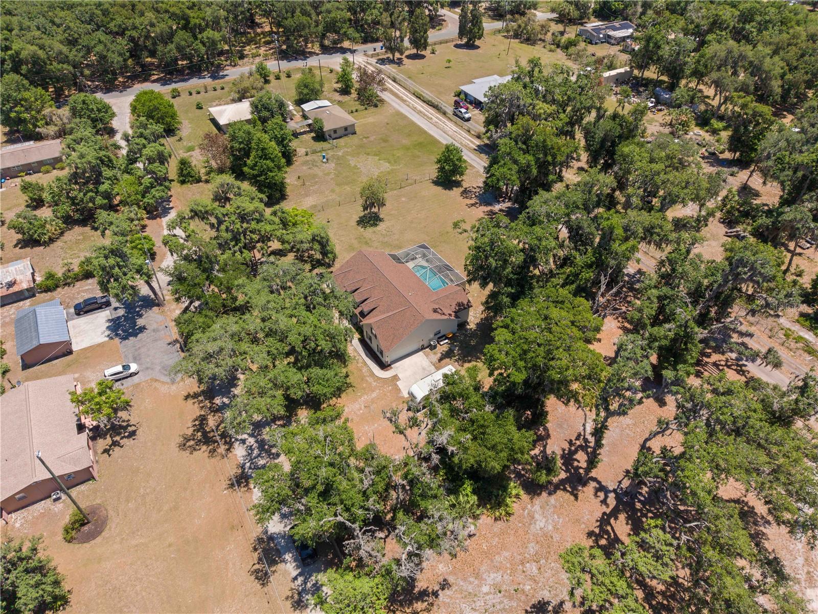 2313 HOLDEN LN, LITHIA, FL, 33547