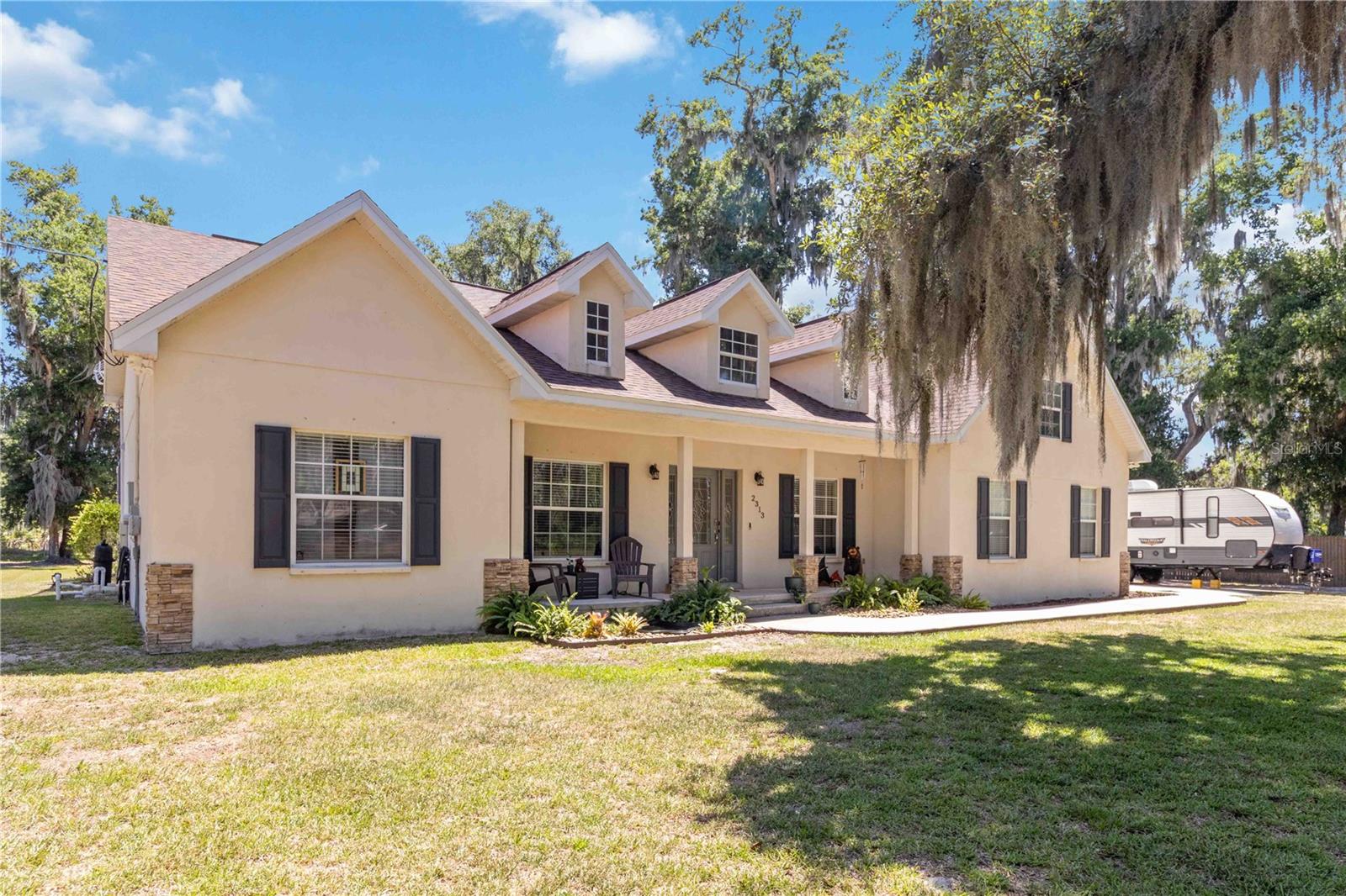 2313 HOLDEN LN, LITHIA, FL, 33547