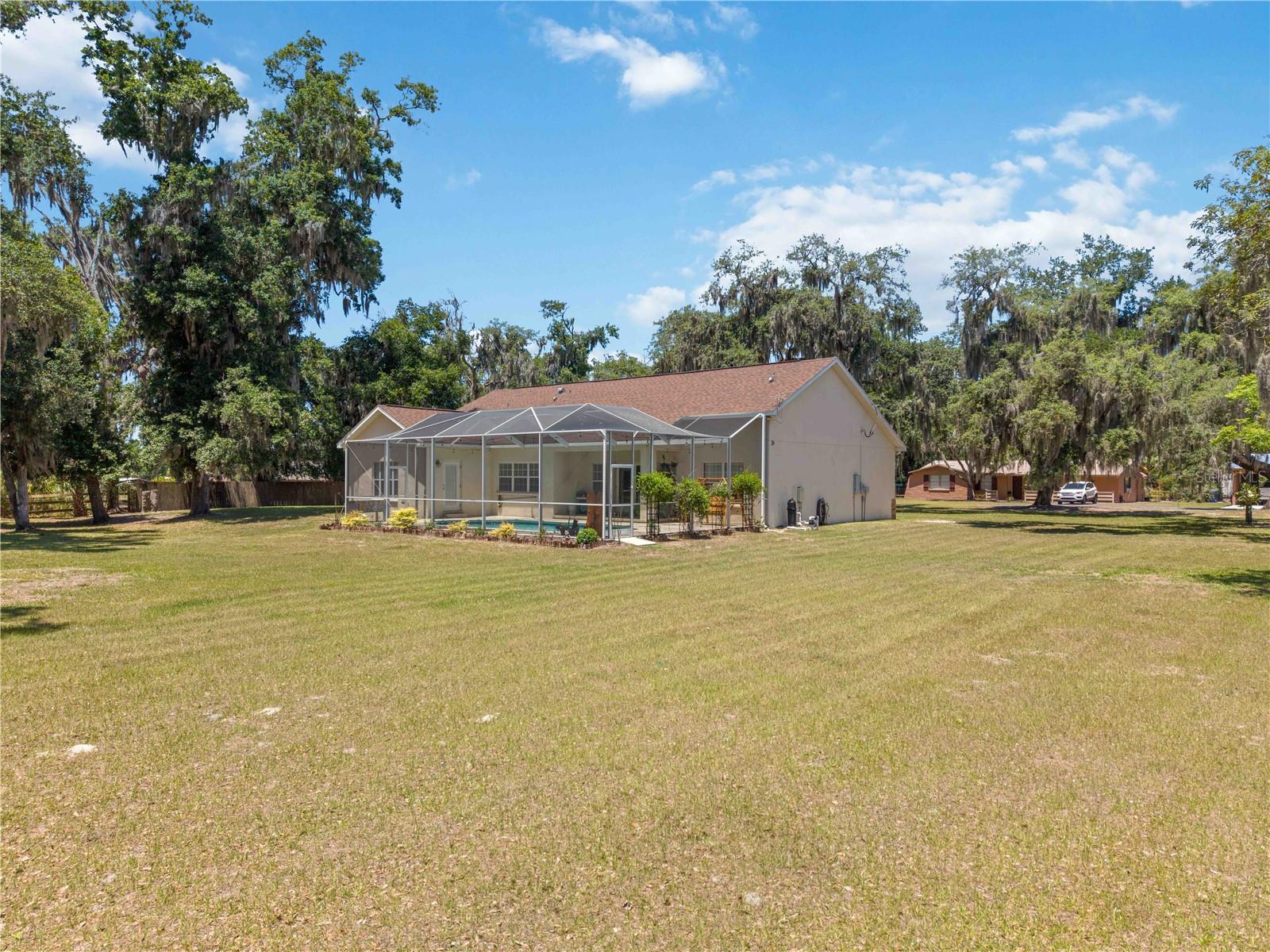 2313 HOLDEN LN, LITHIA, FL, 33547