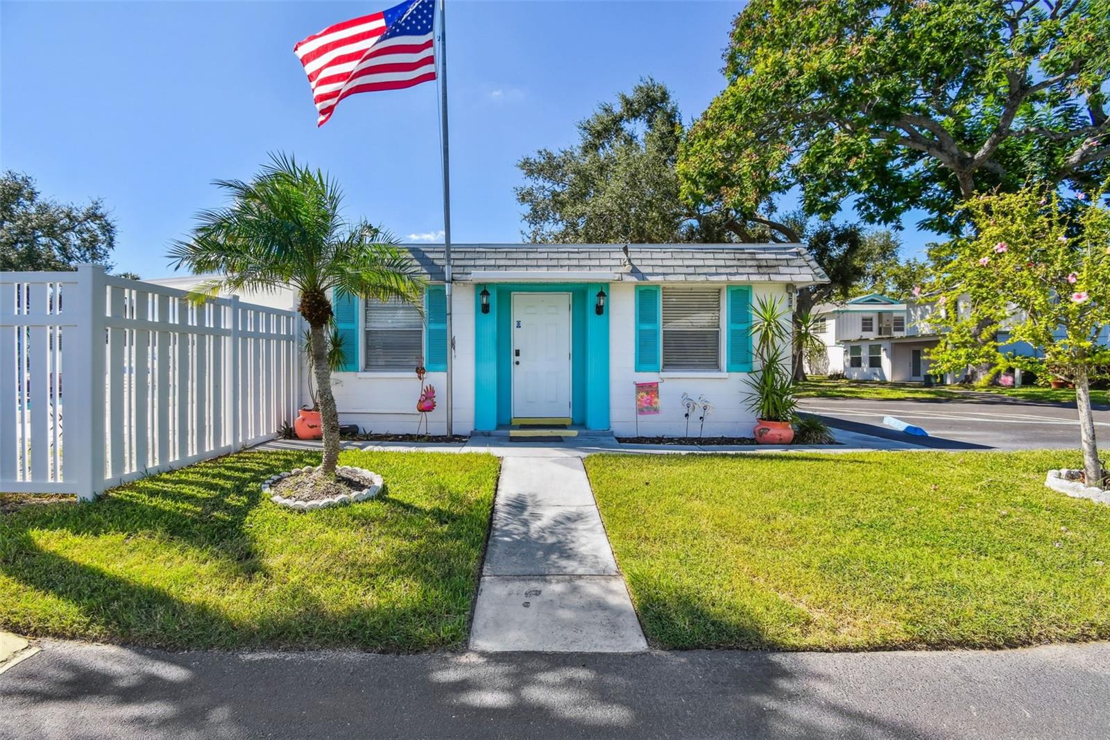 6072 ARLENE WAY, BRADENTON, FL, 34207