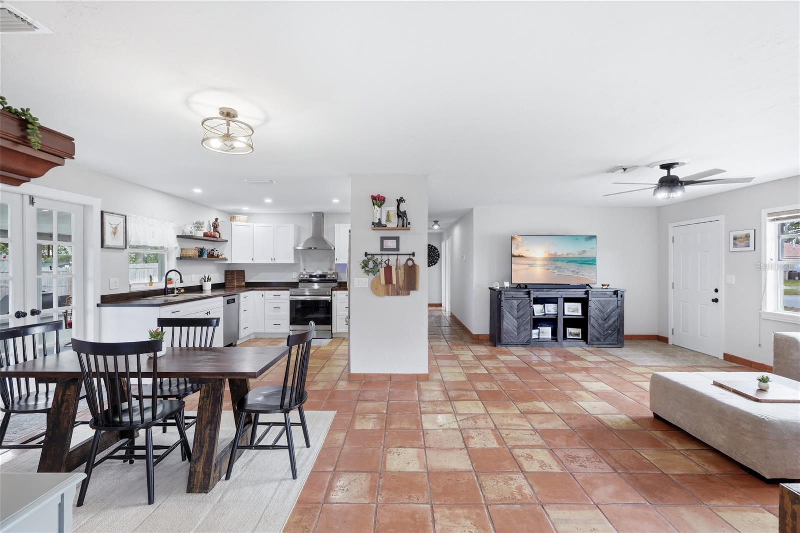 3670 SUNSET BEACH DR, VENICE, FL, 34293