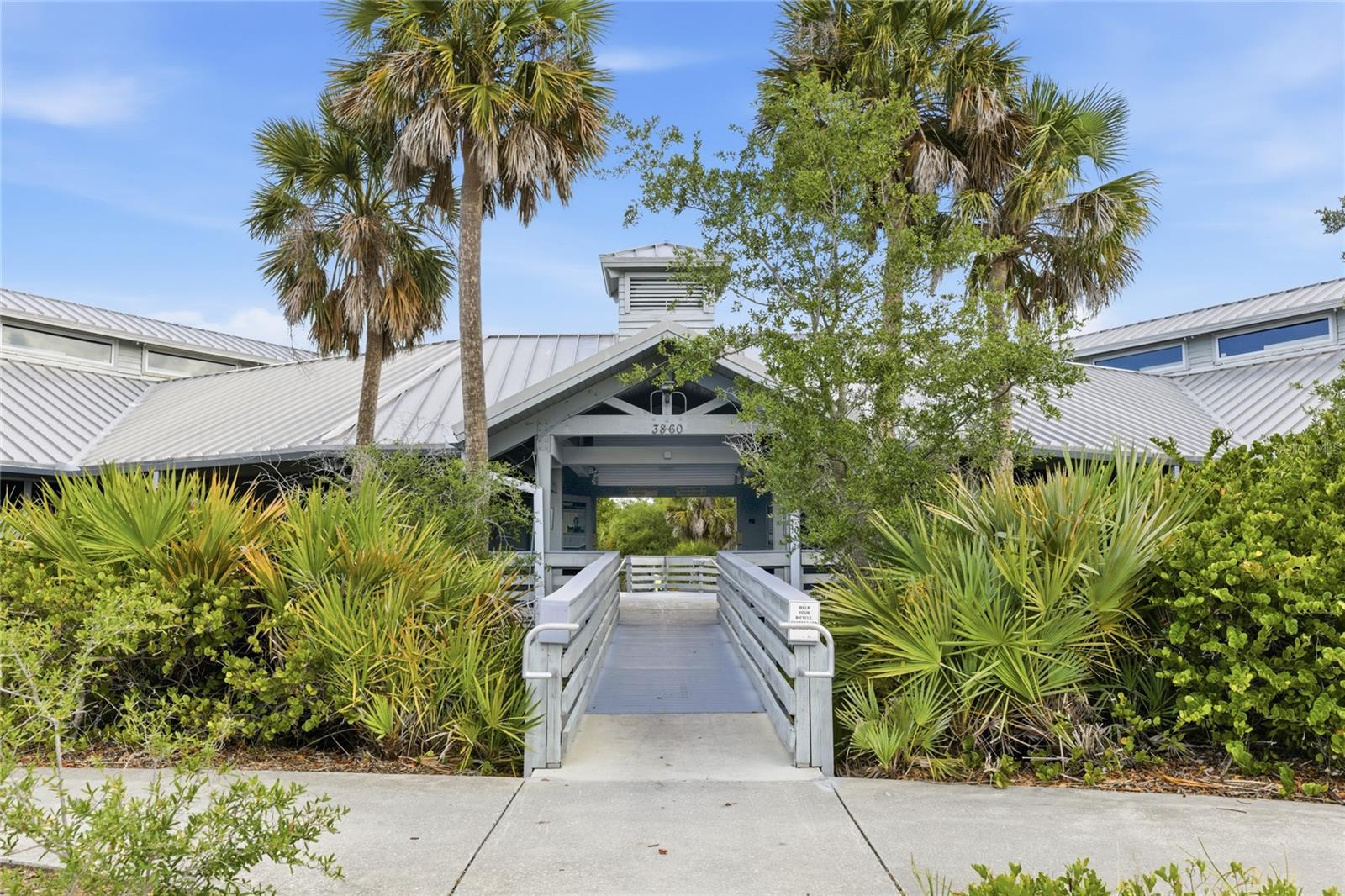 3670 SUNSET BEACH DR, VENICE, FL, 34293