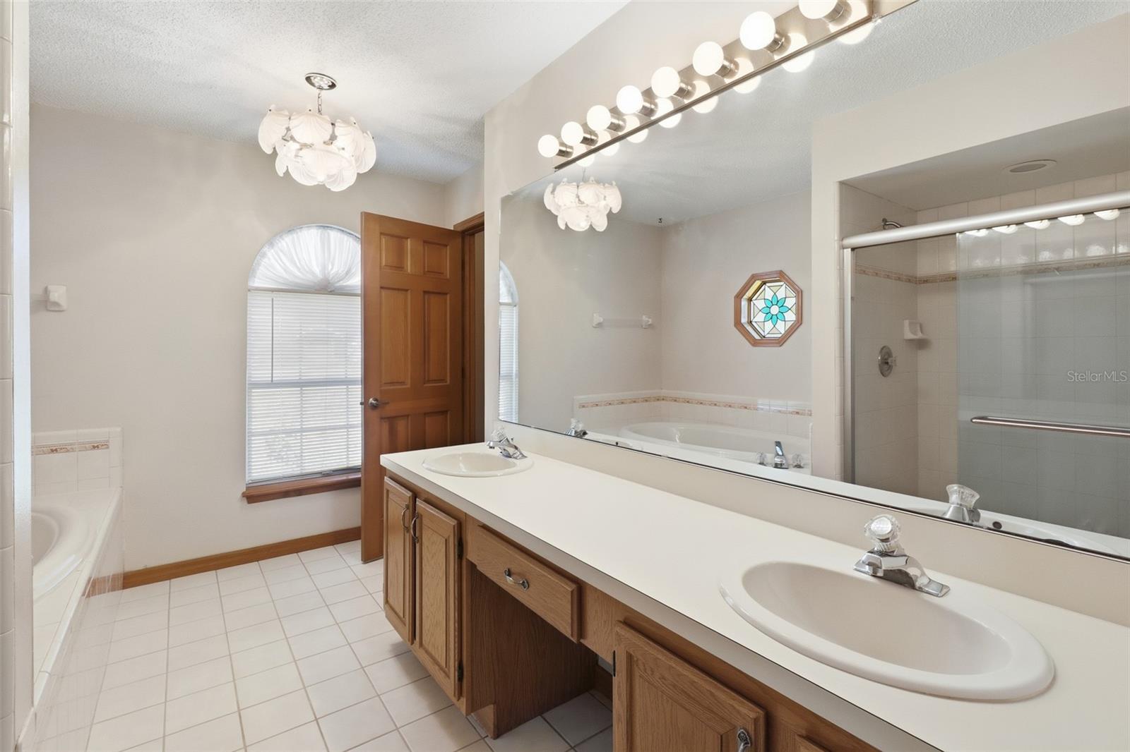 417 GLEN ABBEY LN, DEBARY, FL, 32713