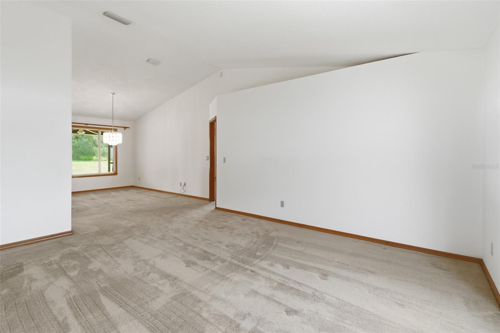 417 GLEN ABBEY LN, DEBARY, FL, 32713